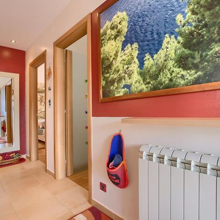 Apartamento Tomisha Pjescana Uvala Exterior foto